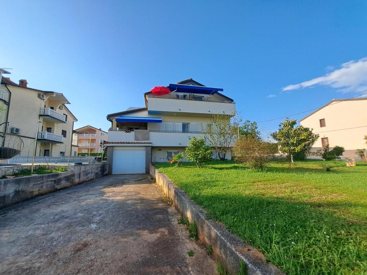 شقة Casa Antonio With Swimming Pool Novigrad Istria المظهر الخارجي الصورة